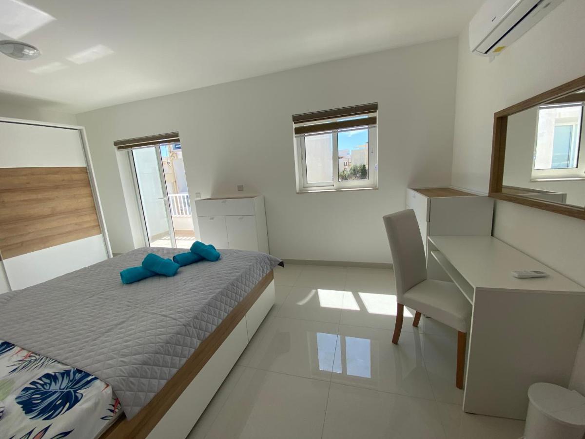 Sunshine Apartments Mellieha - Modern Two Bedroom Penthouse With Terrace Экстерьер фото